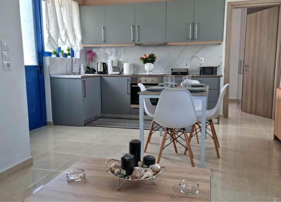 Dionysia Apartments Livadia  Exterior foto