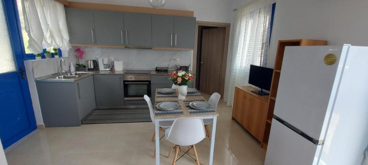 Dionysia Apartments Livadia  Exterior foto